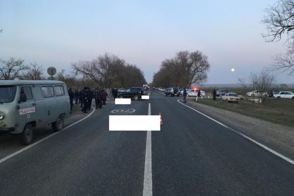 Два человека погибли в аварии в Буденновском районе