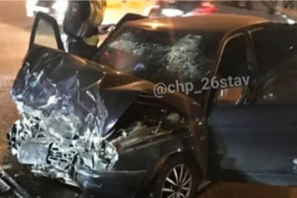 Два молодых человека серьезно пострадали в ДТП в Ставрополе