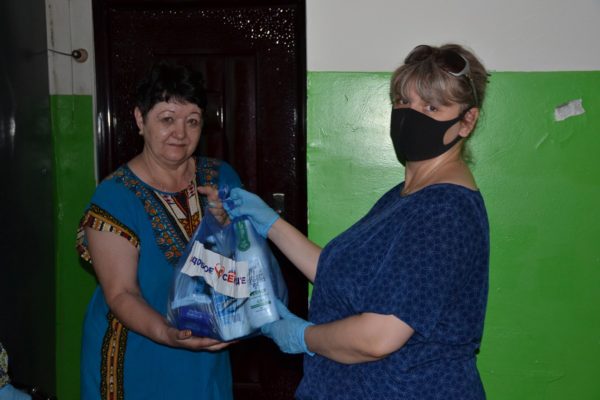 Более 32 тысяч бесплатных наборов с молочными продуктами передано жителям Ставрополья