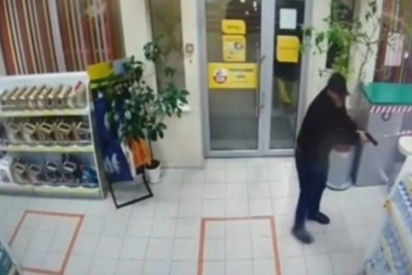 В Ставропольском крае задержаны злоумышленники, ограбившие заправку