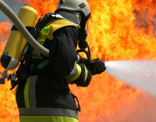 В ставропольской пятиэтажке ликвидировали пожар