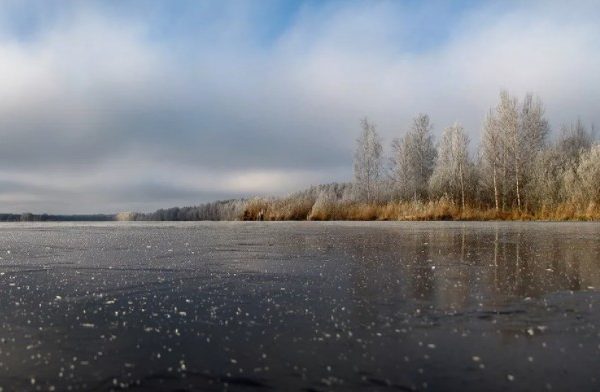 Под лед провалились двое ставропольских подростков