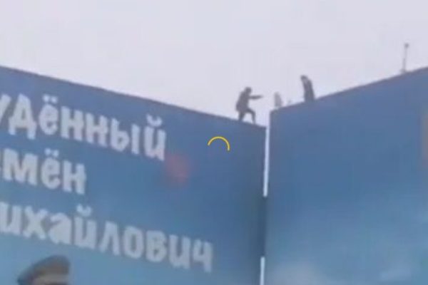 Опасные игры на крыше многоэтажки устроили дети в Буденновске