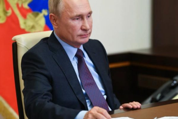 Путин заявил, что бюджет России в 2021 году будет профицитным